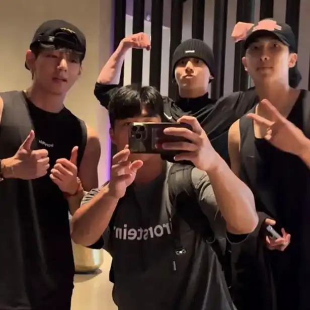 BTS V Jungkook and RM Gym Vlog: Inside Their Intense Workout and Viral Fitness Moment BTS V Jungkook and RM Gym Vlog: Inside Their Intense Workout and Viral Fitness Moment